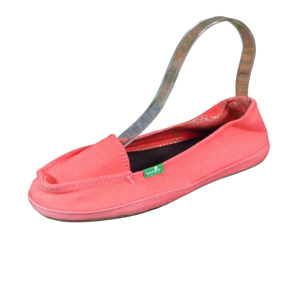 Sanuk Fiona Womens Loafer Slip On Shoe Size 6 Walking Coral Pink Canvas Studded